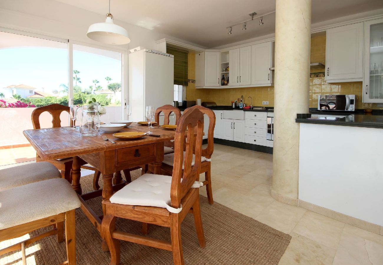 Villa en Mijas Costa - Villa de 5 dormitorios en Riviera del Sol