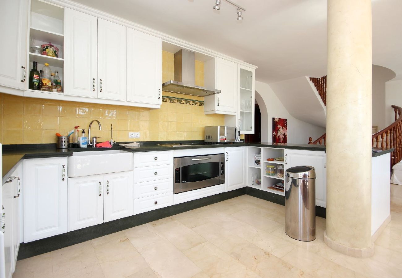 Villa en Mijas Costa - Villa de 5 dormitorios en Riviera del Sol