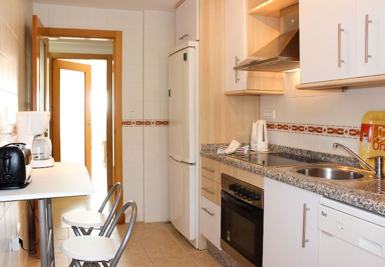 Apartamento en Casares - Apartamento de tres habitaciones en Casares Estepona