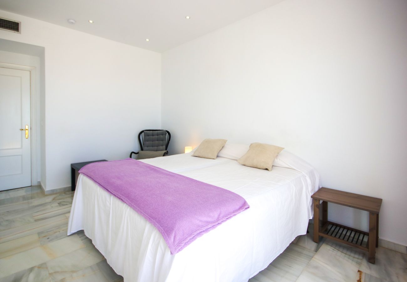 Apartamento en Ojen - Apartamento de tres habitaciones La Mairena Elviria