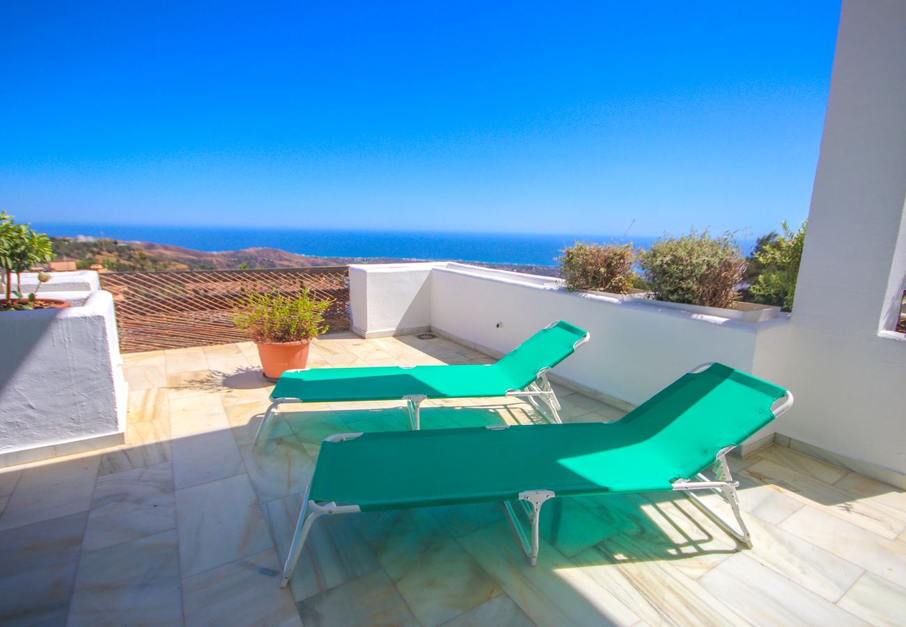 Apartamento en Ojen - Apartamento de tres habitaciones La Mairena Elviria