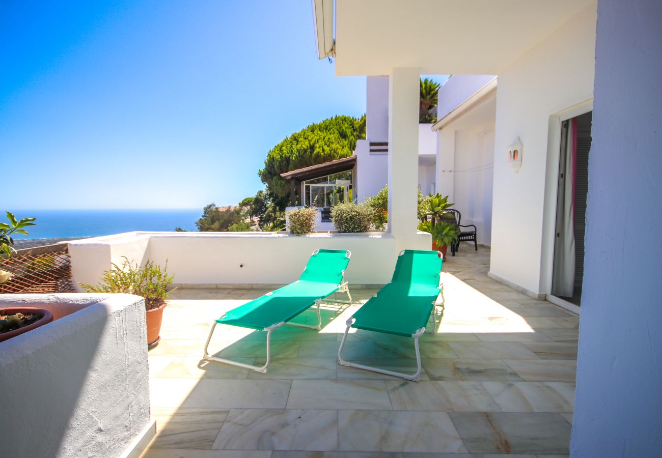 Apartamento en Ojen - Apartamento de tres habitaciones La Mairena Elviria