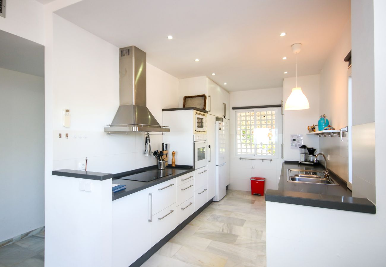 Apartamento en Ojen - Apartamento de tres habitaciones La Mairena Elviria
