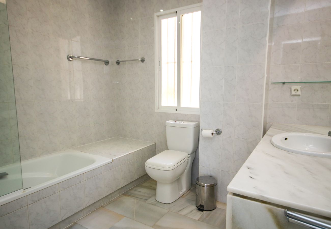 Apartamento en Ojen - Apartamento de tres habitaciones La Mairena Elviria