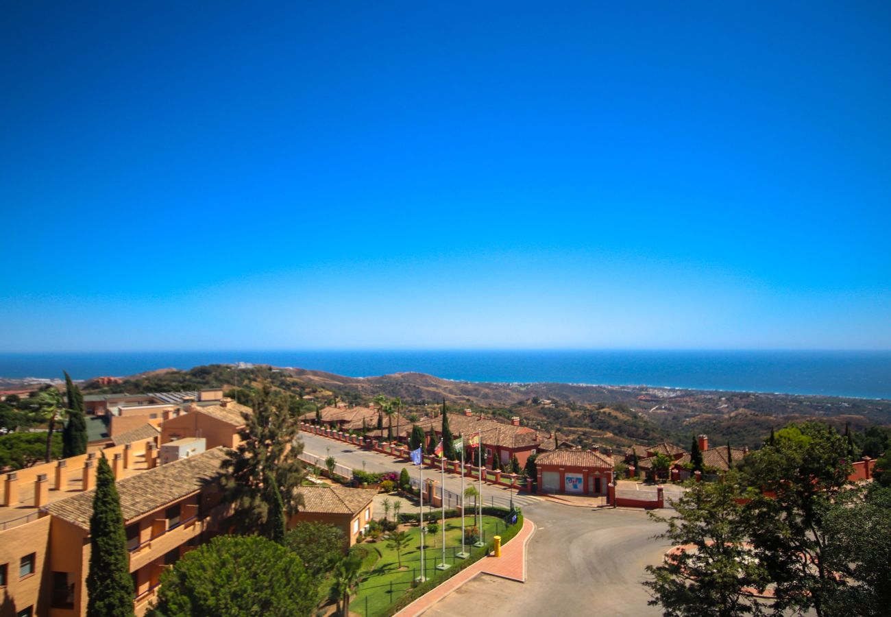 Apartamento en Ojen - Apartamento de tres habitaciones La Mairena Elviria