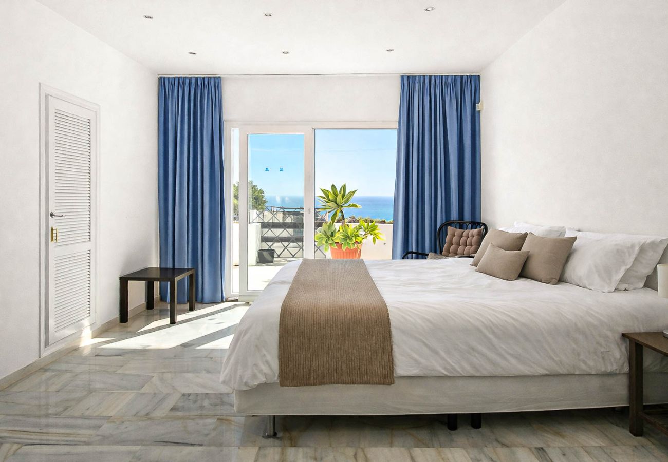 Apartamento en Ojen - Apartamento de tres habitaciones La Mairena Elviria