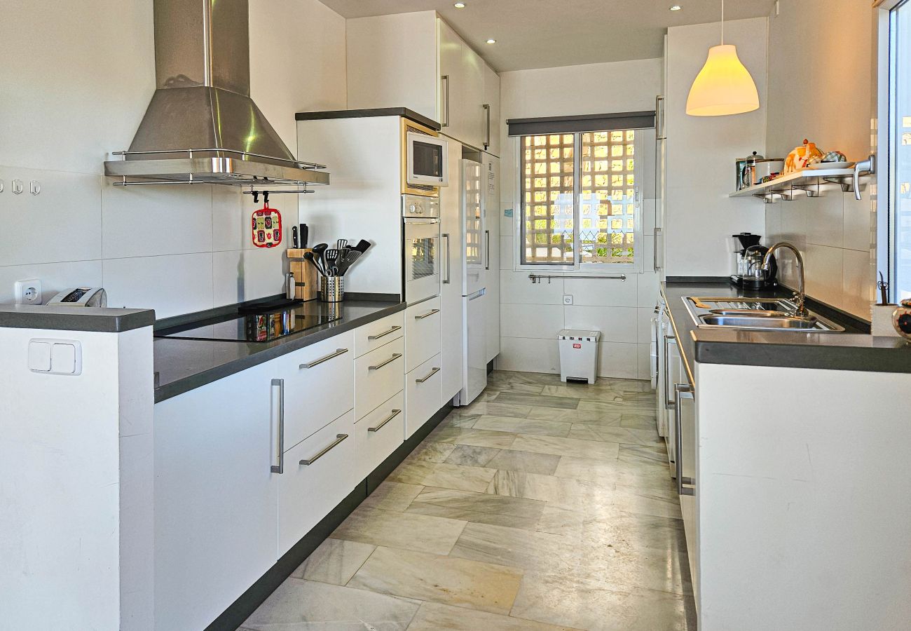 Apartamento en Ojen - Apartamento de tres habitaciones La Mairena Elviria