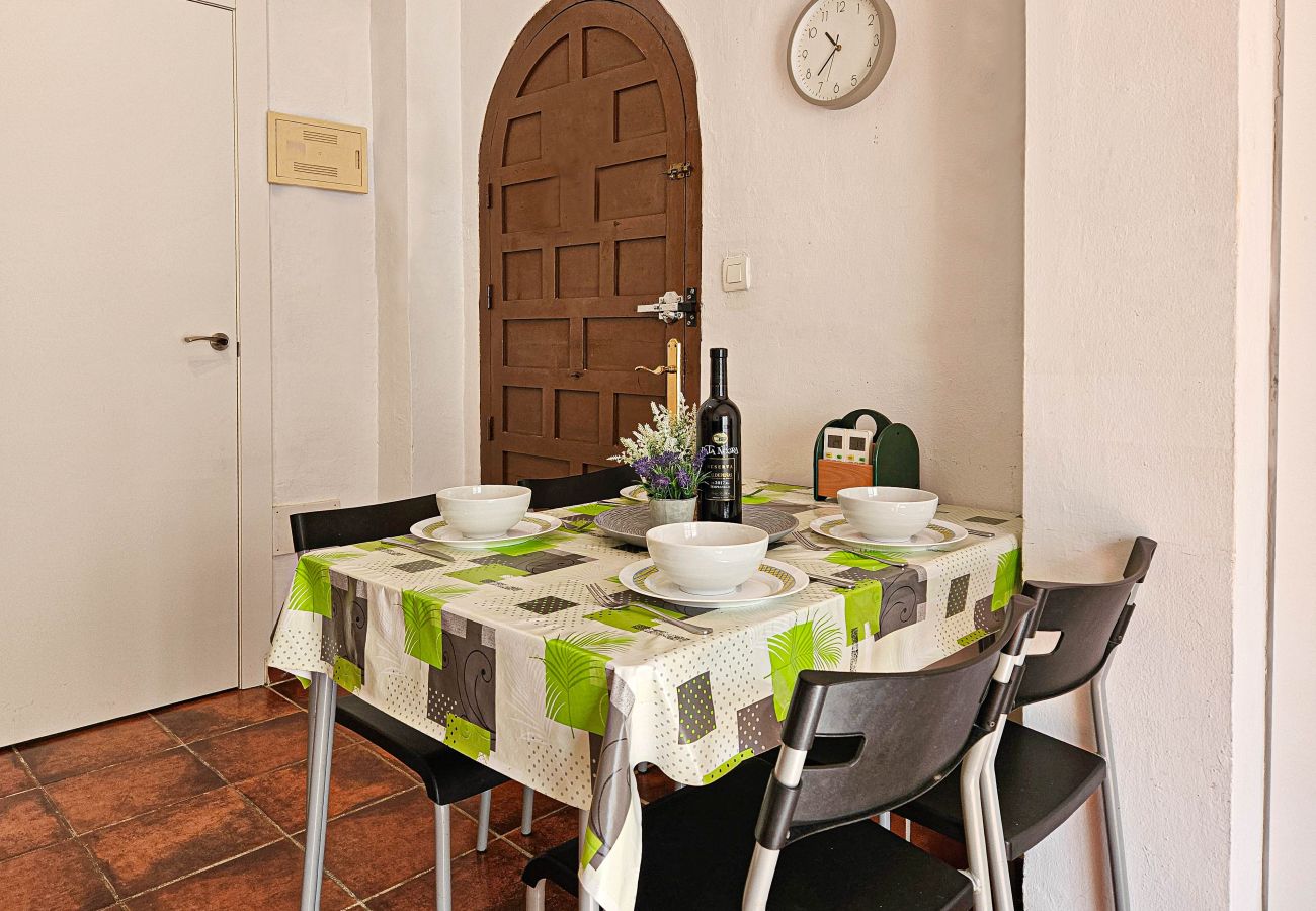 Apartamento en Fuengirola - Apartamento de 1 dormitorio cerca de la playa en Fuengirola