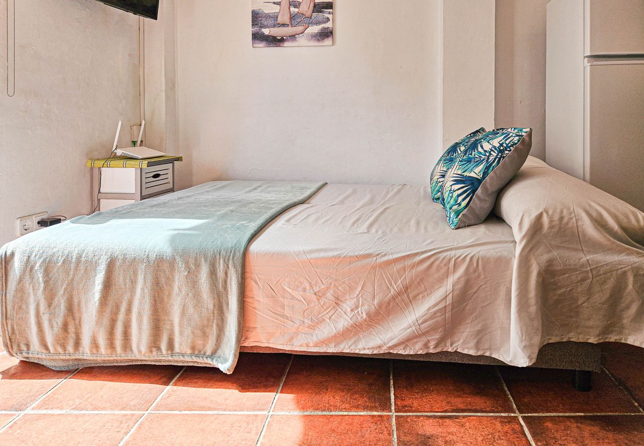 Apartamento en Fuengirola - Apartamento de 1 dormitorio cerca de la playa en Fuengirola
