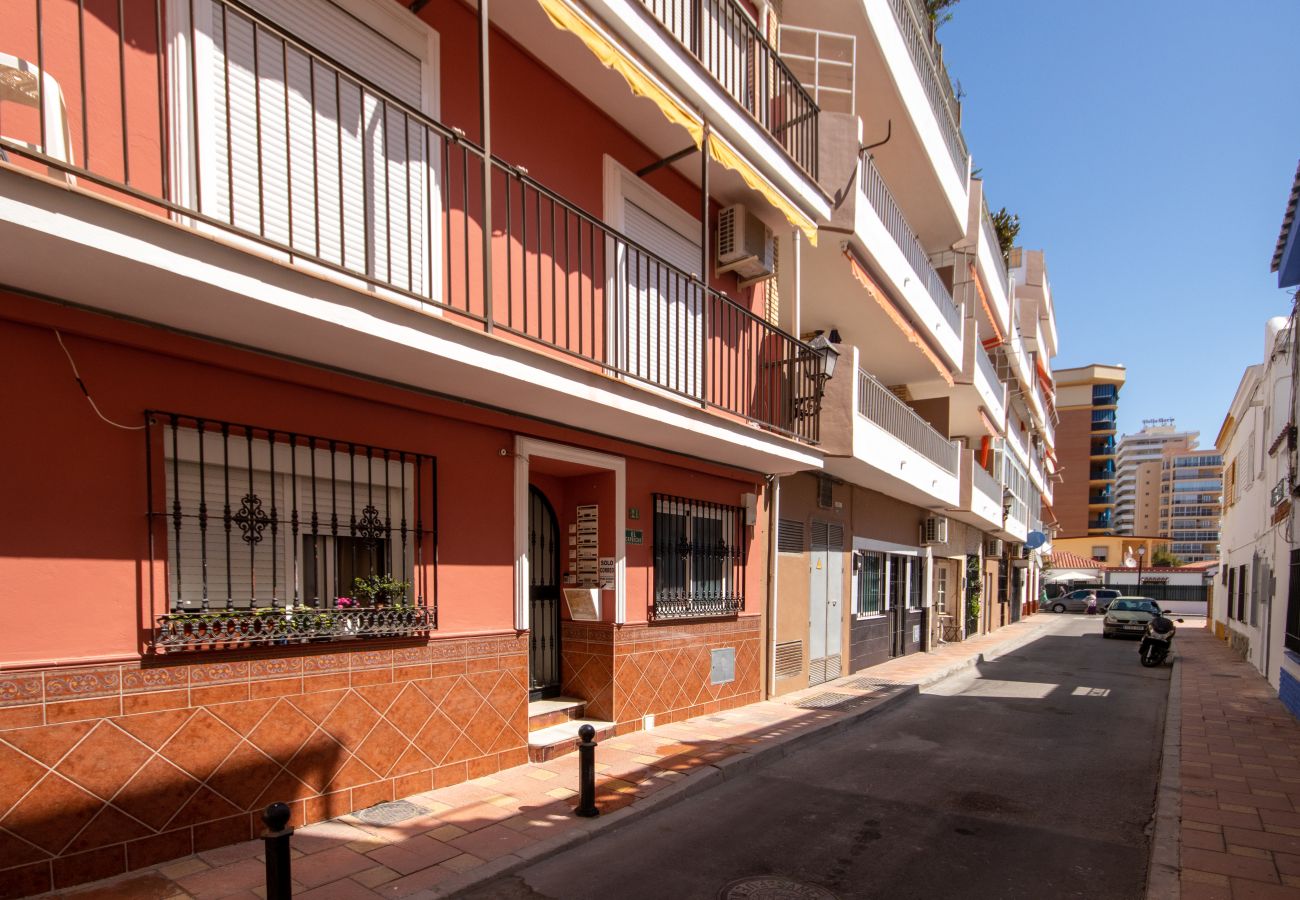 Apartamento en Fuengirola - Apartamento de 1 dormitorio cerca de la playa en Fuengirola