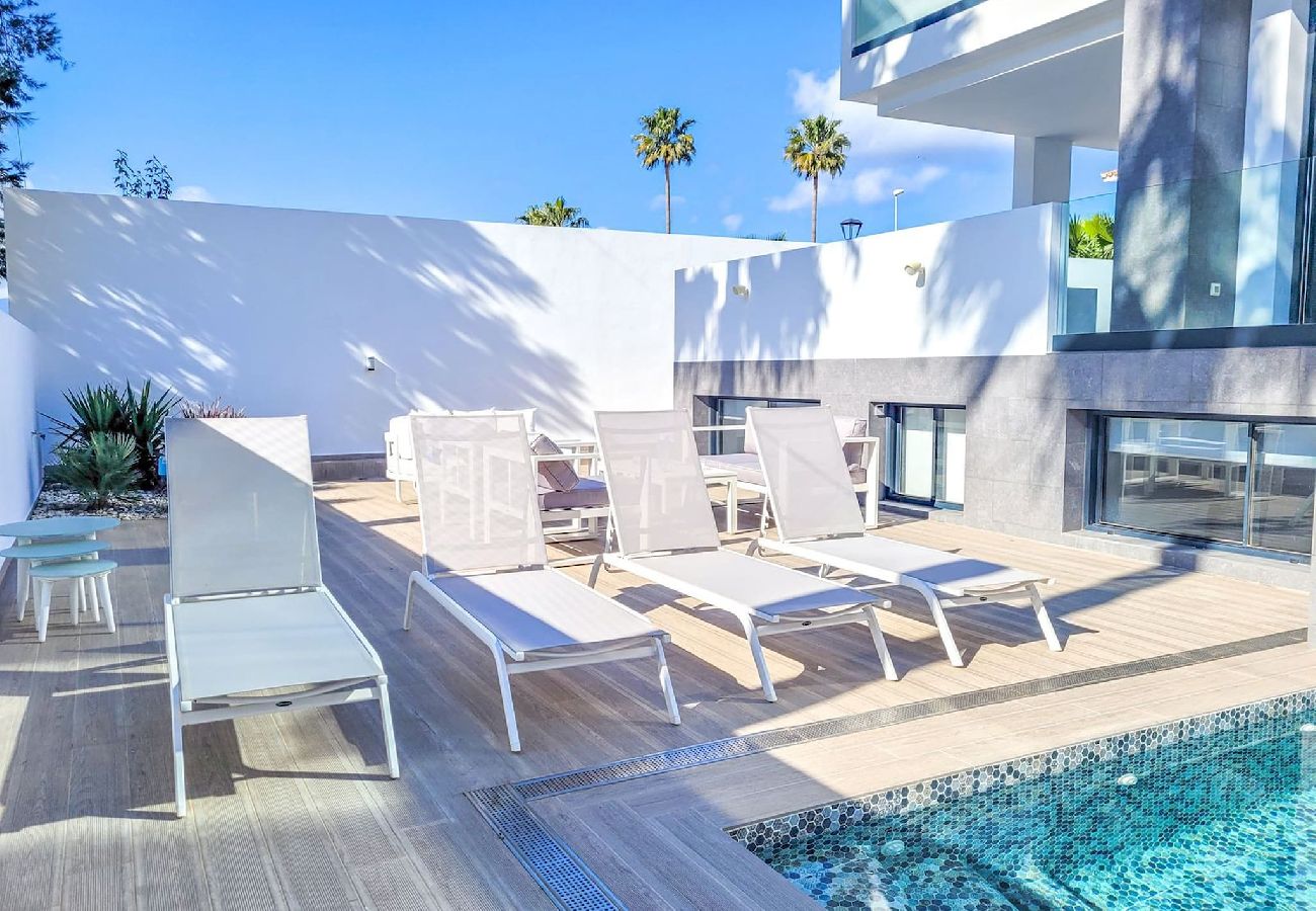 Villa en La Cala de Mijas - Villa moderna @ La Noria Golf en La Cala de Mijas
