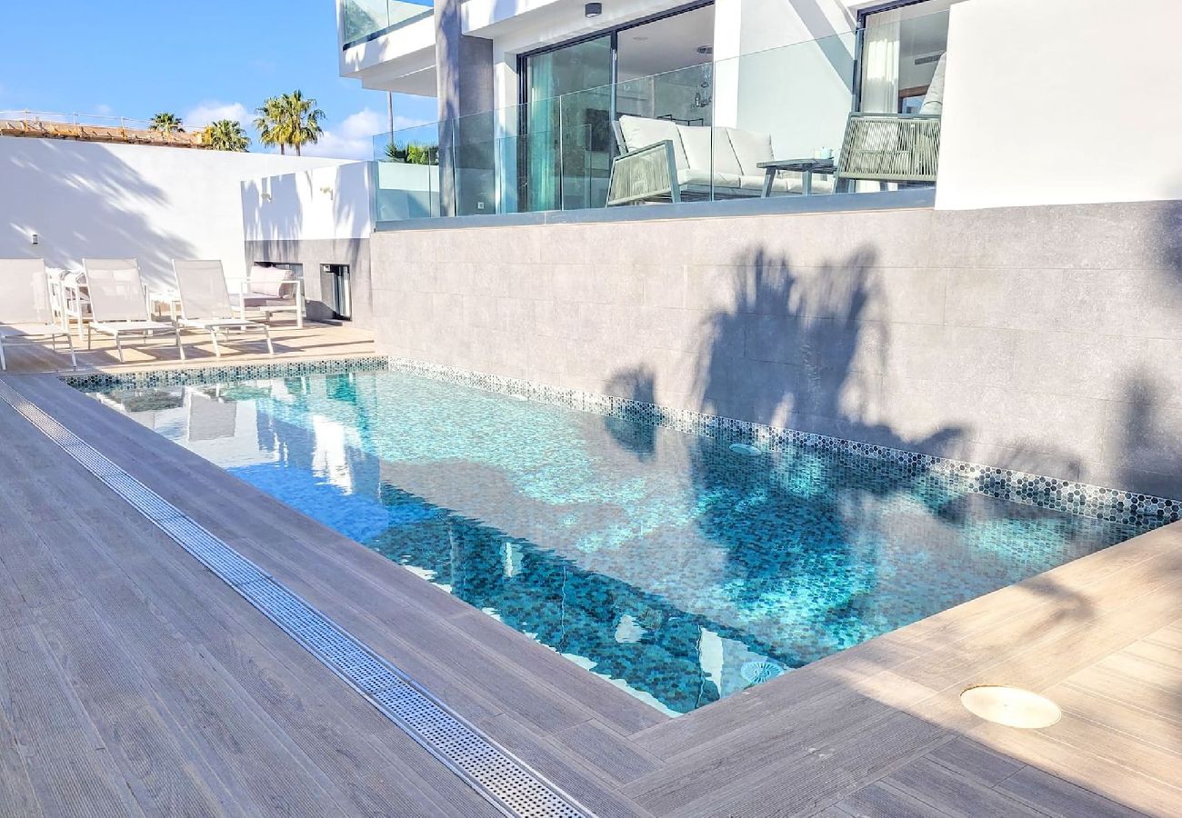 Villa en La Cala de Mijas - Villa moderna @ La Noria Golf en La Cala de Mijas