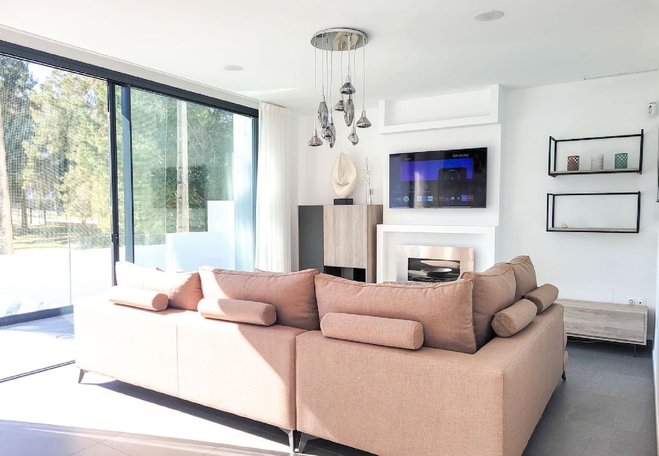 Villa en La Cala de Mijas - Villa moderna @ La Noria Golf en La Cala de Mijas