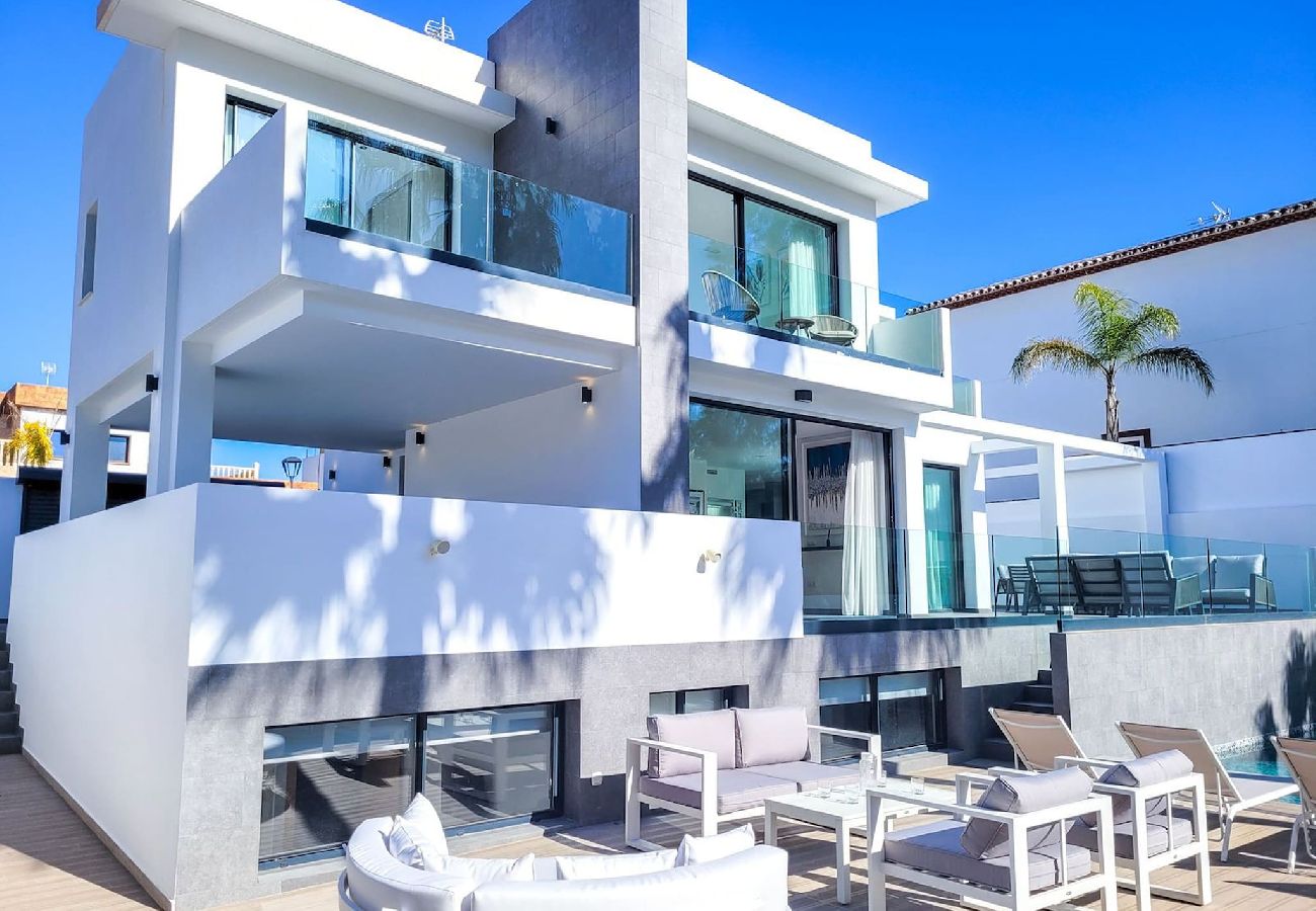 Villa en La Cala de Mijas - Villa moderna @ La Noria Golf en La Cala de Mijas