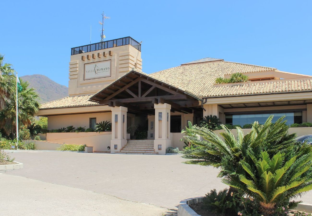 Apartamento en Estepona - Apartamento con vistas al Valle Romano Golf Estepona