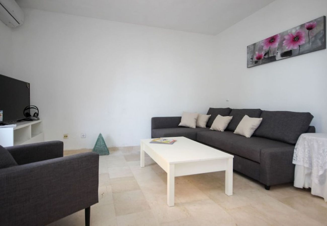Apartamento en Benalmádena - Apartamento vacacional de 2 dormitorios en Benalmádena