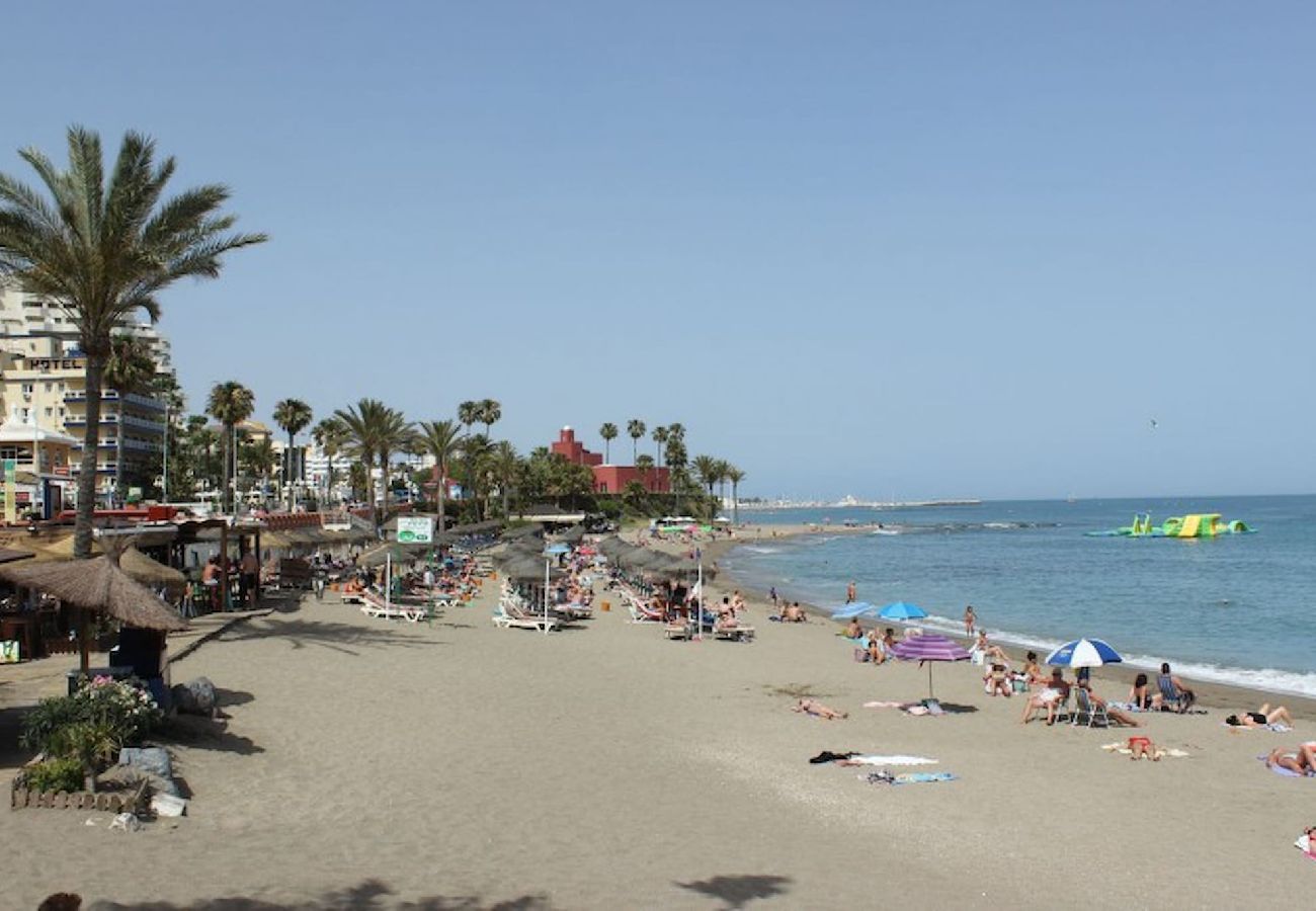 Apartamento en Benalmádena - Apartamento vacacional de 2 dormitorios en Benalmádena