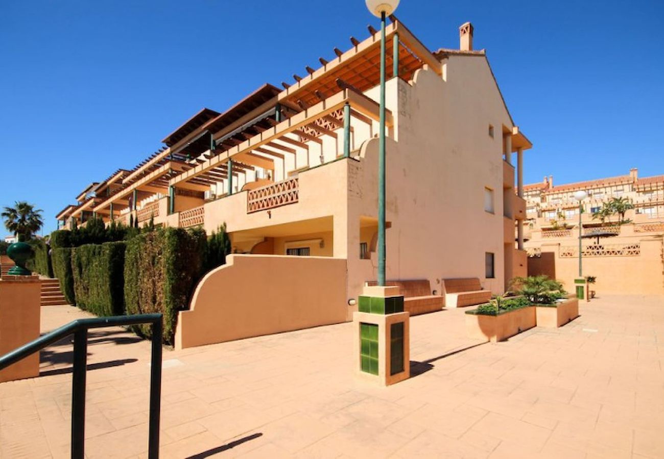 Apartamento en Mijas Costa - Apartamento de 2 dormitorios en Club la Costa Mijas Costa