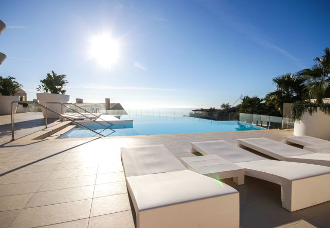 Apartamento en Benalmádena - Impresionantes vistas al mar en @ Stupa hills  Apartamento en Benalmádena - Impresionantes vistas al mar en @ Stupa hills