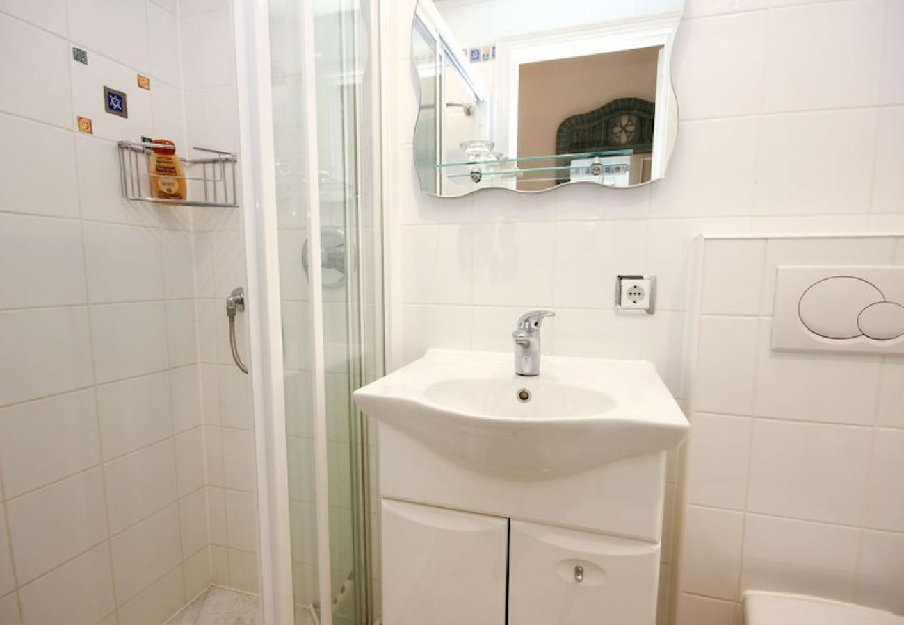 Apartamento en Mijas Costa - Apartamento de dos dormitorios en Calahonda con vistas al mar