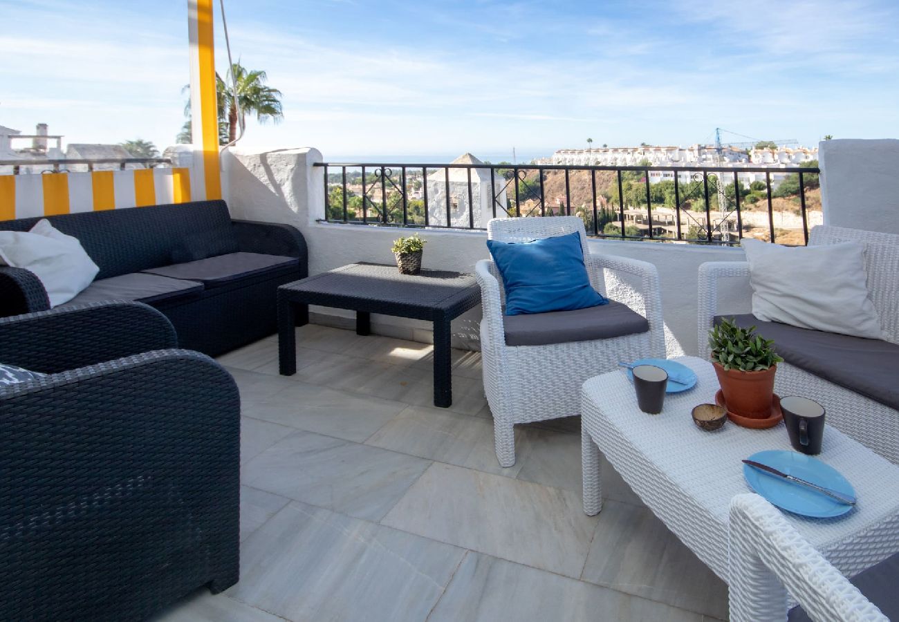 Apartamento en Mijas Costa - Apartamento de dos dormitorios en Calahonda con vistas al mar