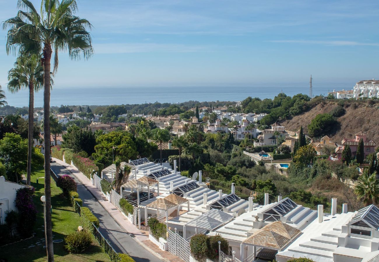 Apartamento en Mijas Costa - Apartamento de dos dormitorios en Calahonda con vistas al mar