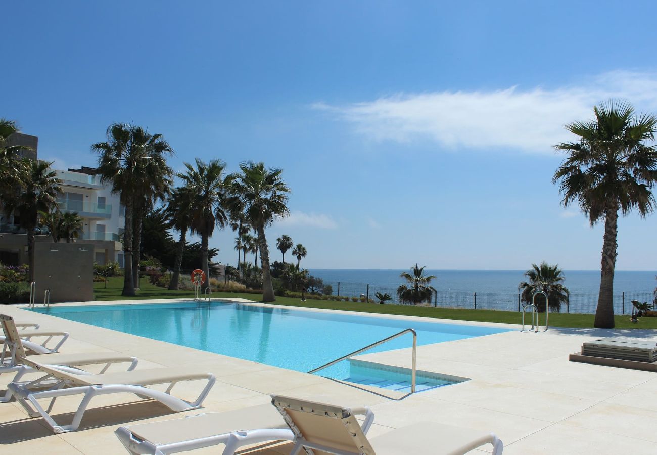 Apartamento en Estepona - Condominio frente al mar, vistas increíbles Horizon Beach