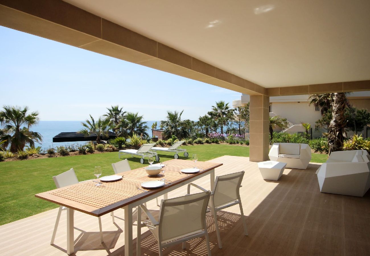 Apartamento en Estepona - Condominio frente al mar, vistas increíbles Horizon Beach