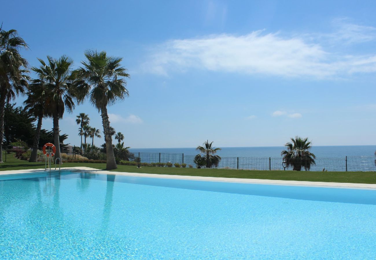 Apartamento en Estepona - Condominio frente al mar, vistas increíbles Horizon Beach