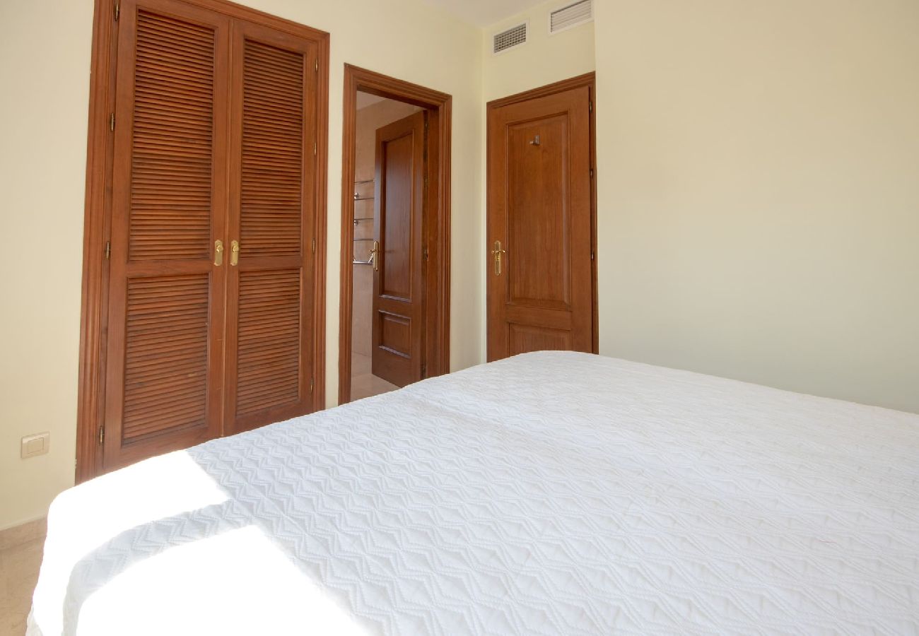 Casa adosada en Mijas Costa - Amplio apartamento reformado de 4 dormitorios en Riviera del Sol