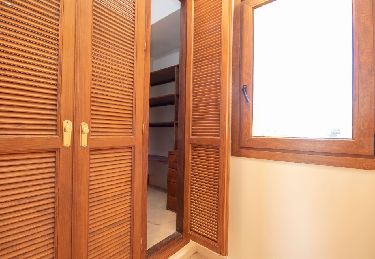 Casa adosada en Mijas Costa - Amplio apartamento reformado de 4 dormitorios en Riviera del Sol