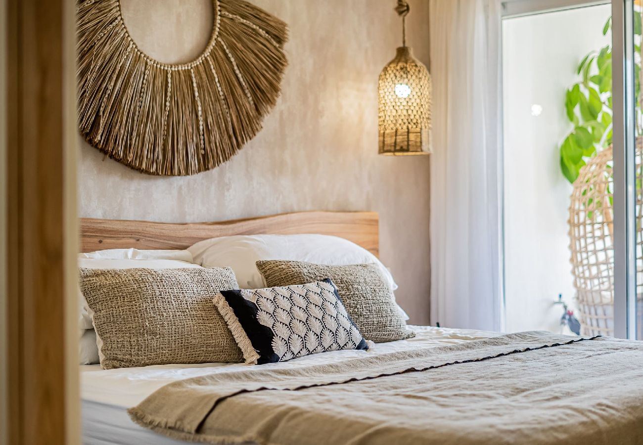 Apartamento en Mijas Costa - Apartamento de lujo de 2 dormitorios frente al mar en estilo Bali-Boho