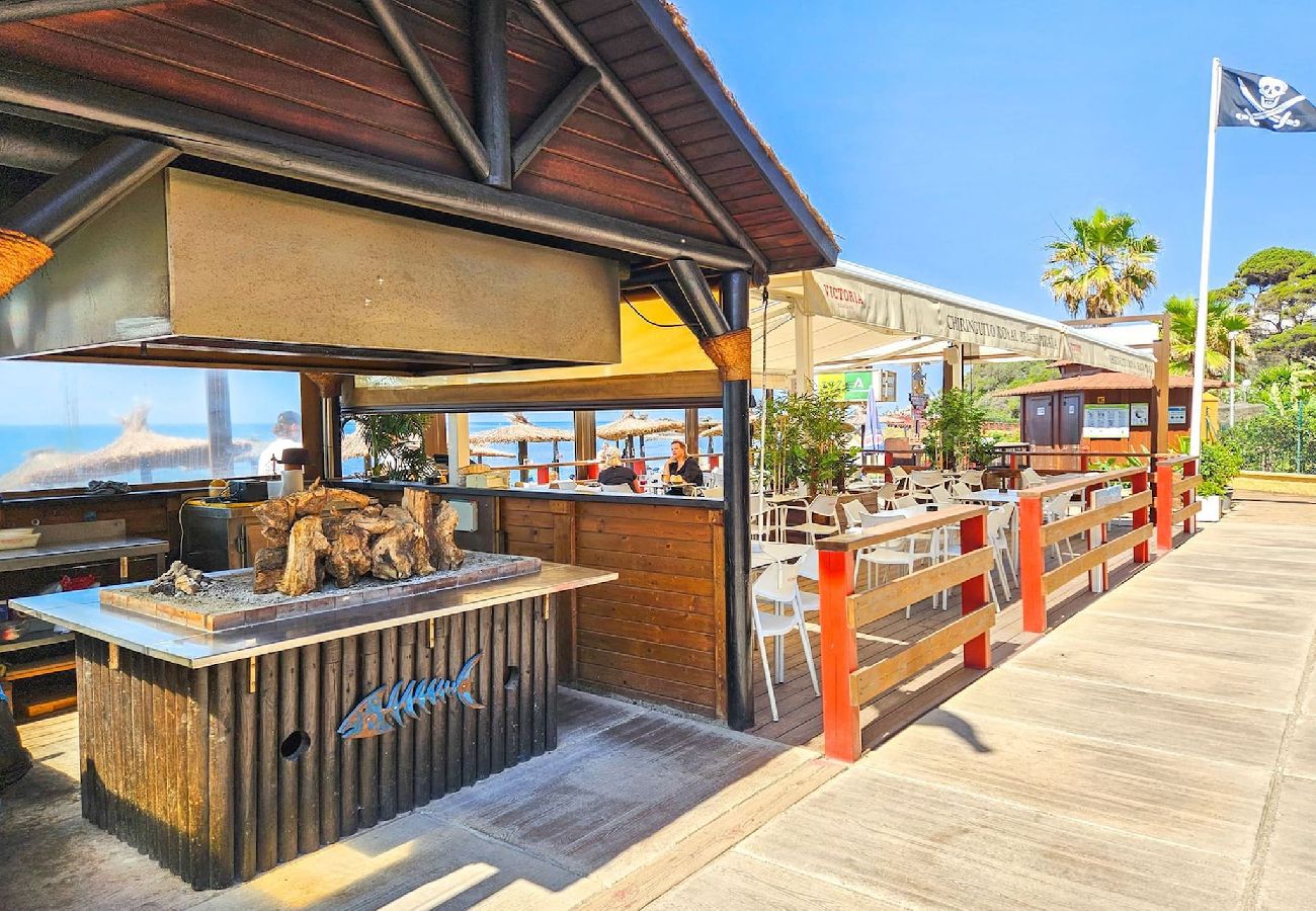 Apartamento en Mijas Costa - Apartamento de lujo de 2 dormitorios frente al mar en estilo Bali-Boho