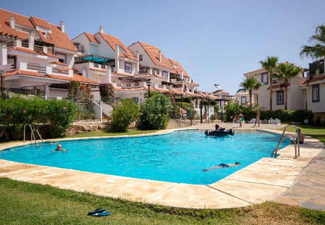 Apartamento en Manilva - Ático dúplex de 3 dormitorios, Hacienda Guadalupe Duquesa Apartamento en Manilva - Ático dúplex de 3 dormitorios, Hacienda Guadalupe Duquesa