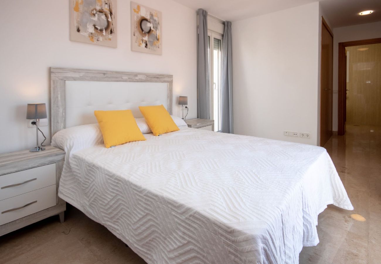 Apartamento en Manilva - Ático dúplex de 3 dormitorios, Hacienda Guadalupe Duquesa