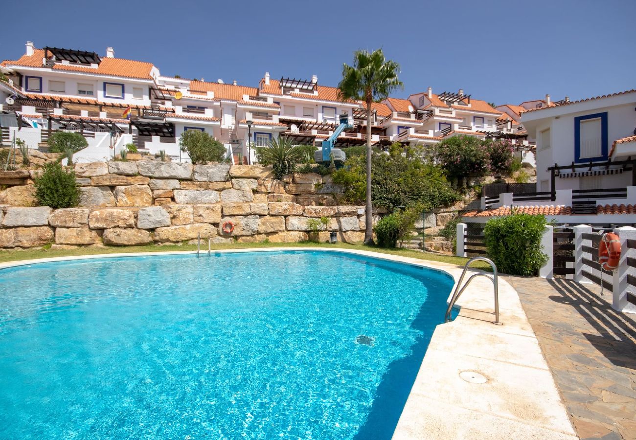 Apartamento en Manilva - Ático dúplex de 3 dormitorios, Hacienda Guadalupe Duquesa