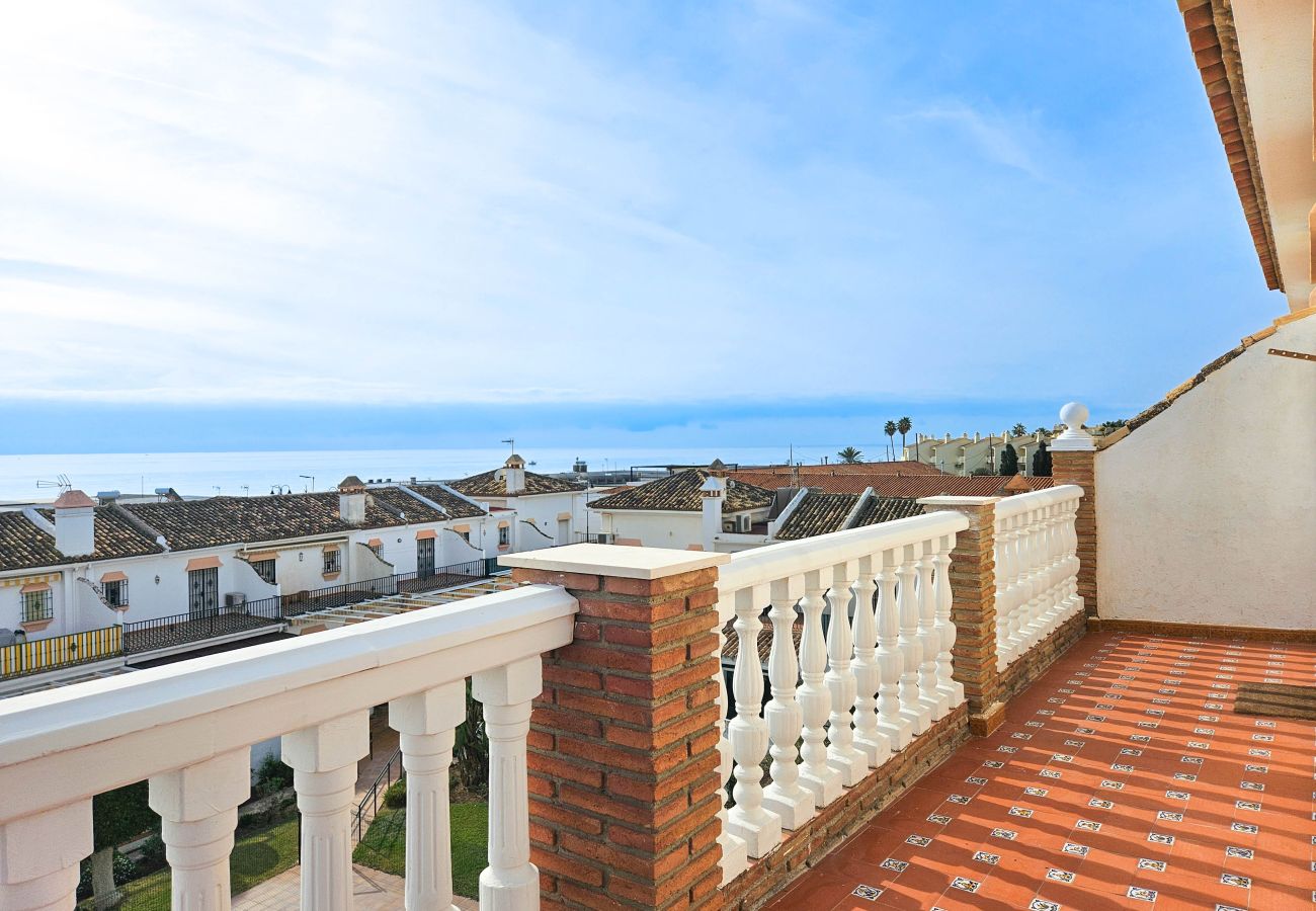 Apartamento en Mijas Costa - Apartamento ático, La Cala de Mijas cerca de la playa.