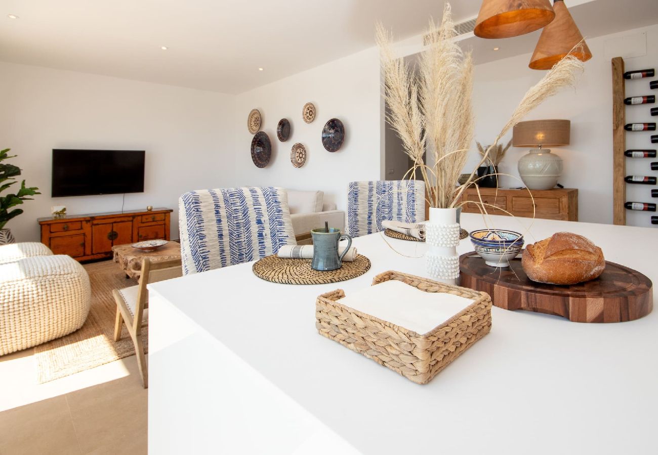 Apartamento en Manilva - Impresionantes vistas al mar y azotea, Manilva