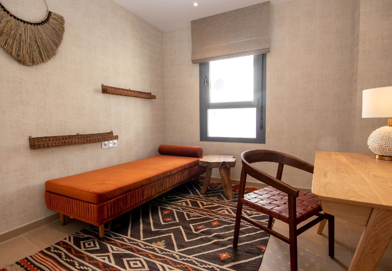 Apartamento en Manilva - Impresionantes vistas al mar y azotea, Manilva