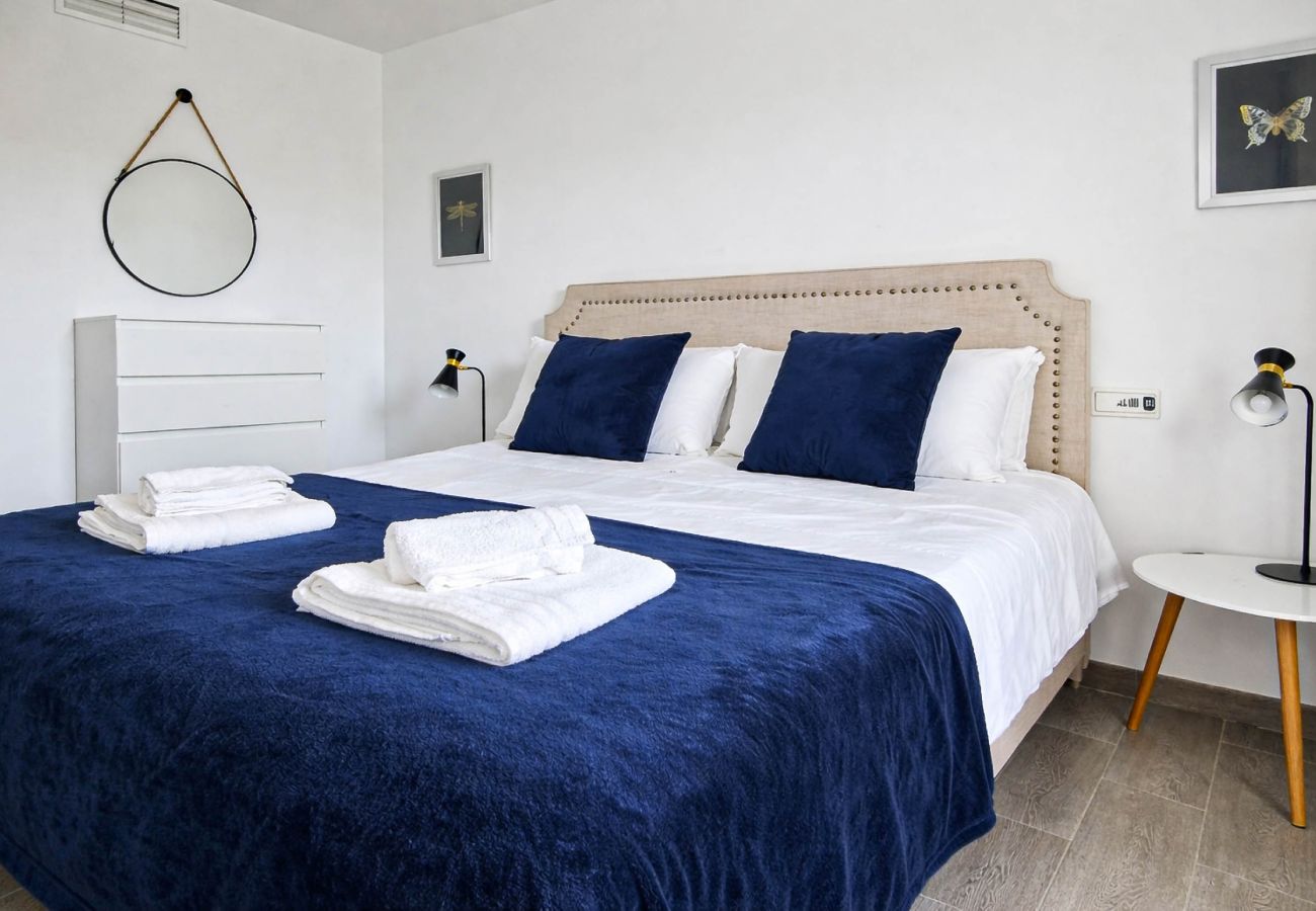 Apartamento en Mijas Costa - Apartamento de 2 habitaciones, vistas a la piscina, La Cala