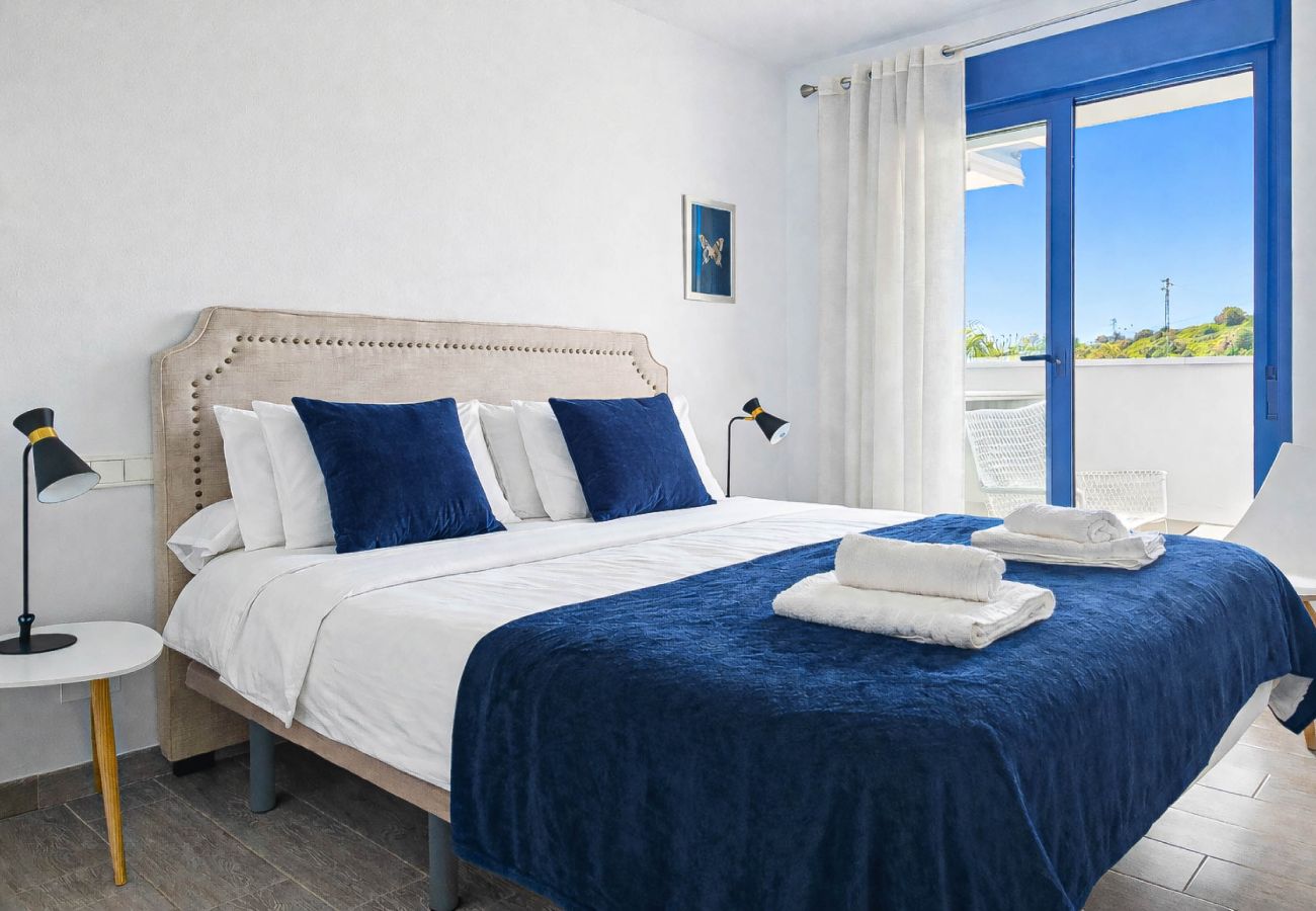 Apartamento en Mijas Costa - Apartamento de 2 habitaciones, vistas a la piscina, La Cala