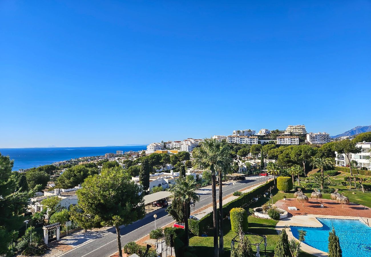 Apartamento en Mijas Costa - Atico de dos dormitorios en Miraflores con vistas al mar