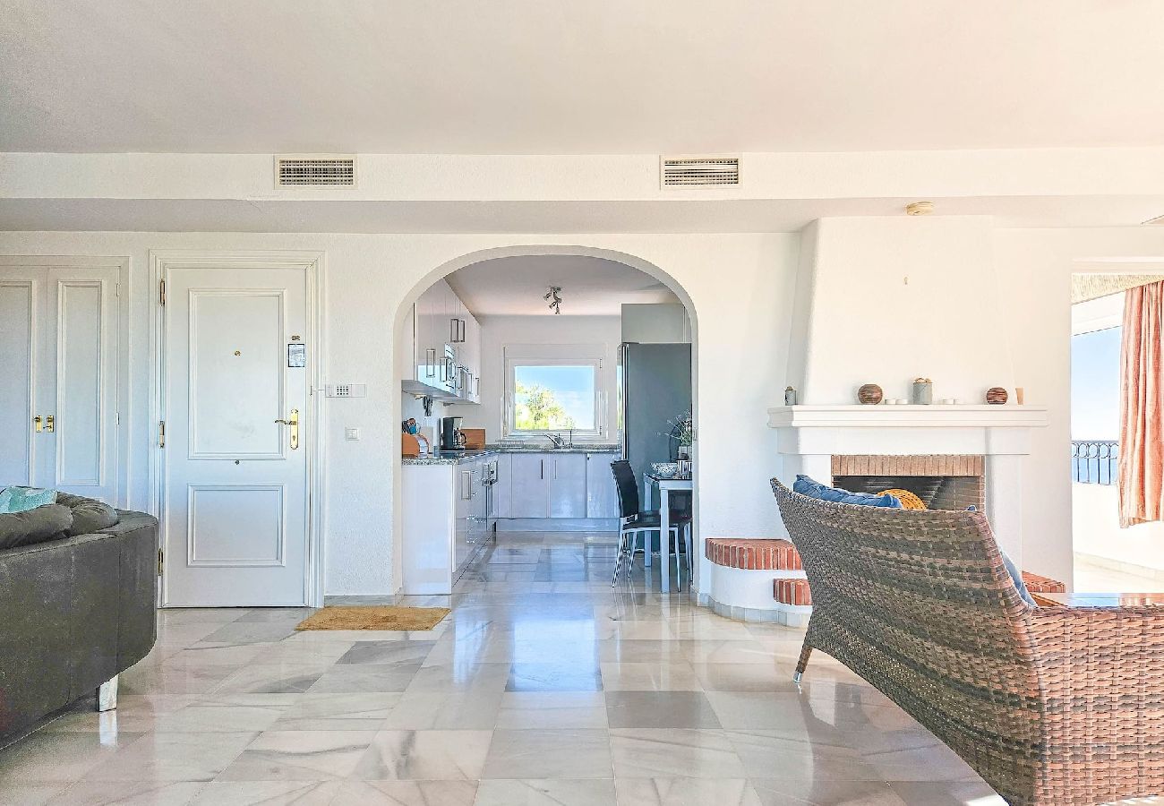 Apartamento en Mijas Costa - Atico de dos dormitorios en Miraflores con vistas al mar