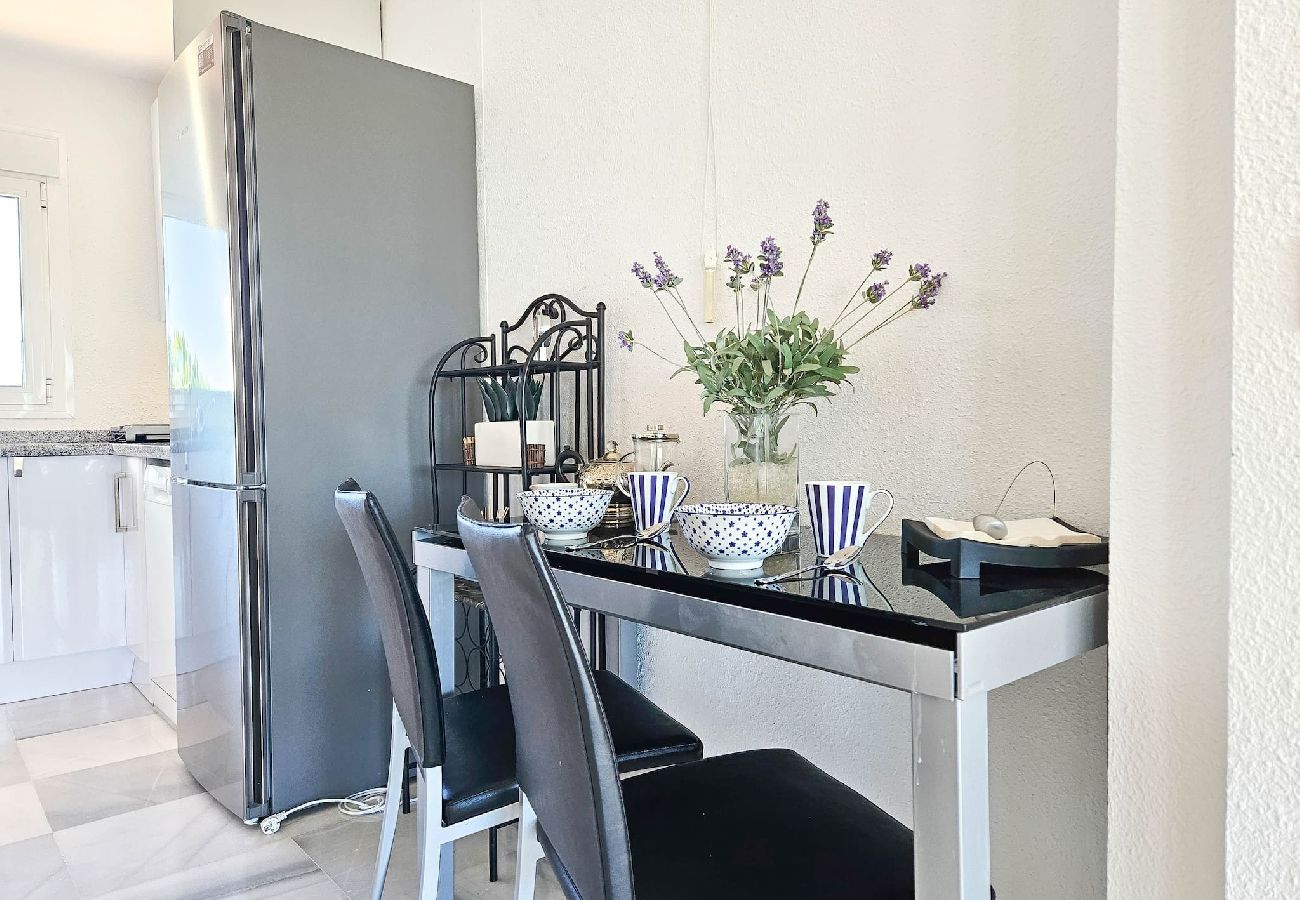 Apartamento en Mijas Costa - Atico de dos dormitorios en Miraflores con vistas al mar