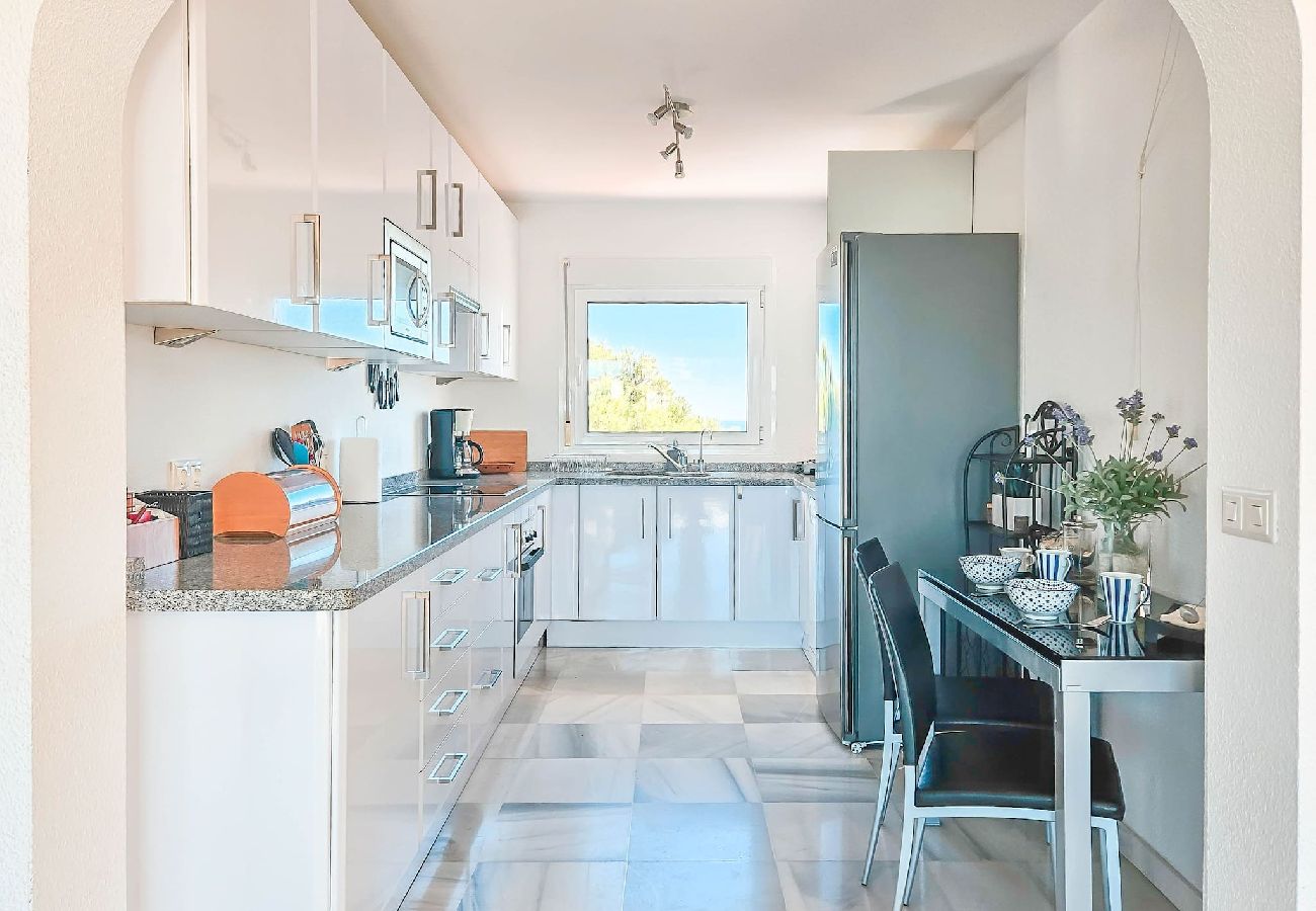 Apartamento en Mijas Costa - Atico de dos dormitorios en Miraflores con vistas al mar