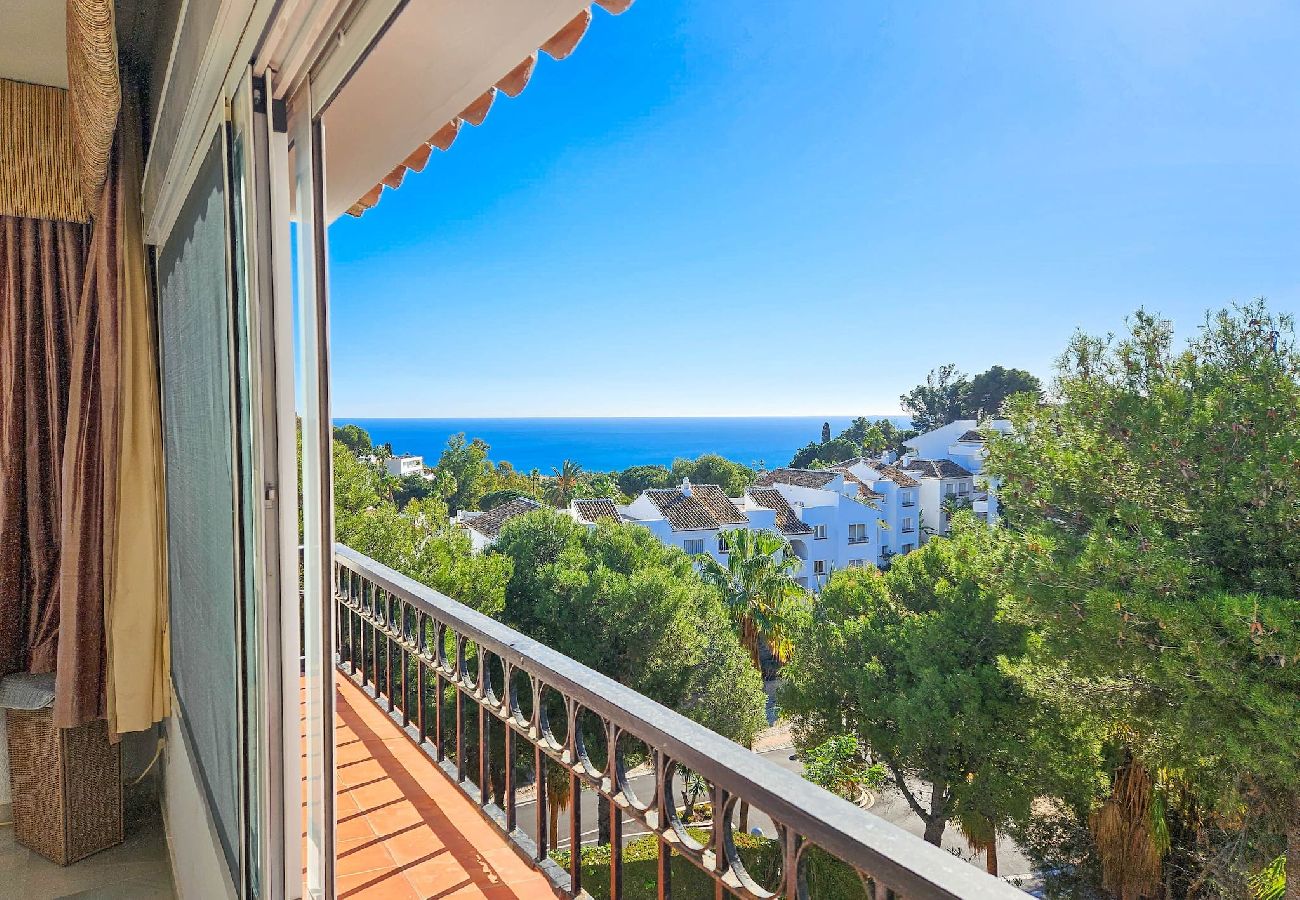 Apartamento en Mijas Costa - Atico de dos dormitorios en Miraflores con vistas al mar