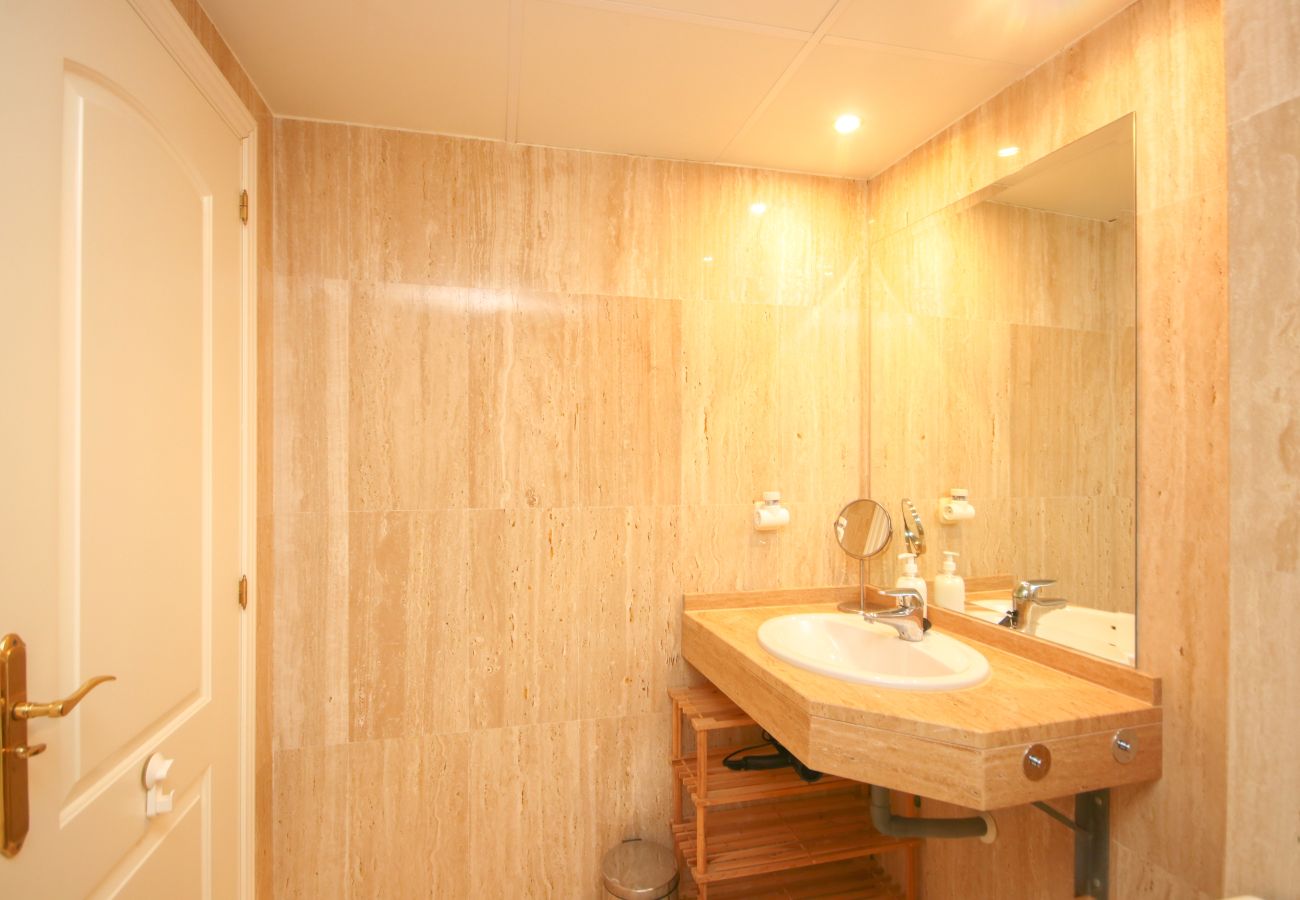 Apartamento en Marbella - Precioso apartamento de 2 dormitorios cerca del golf Los Lagos Elviria