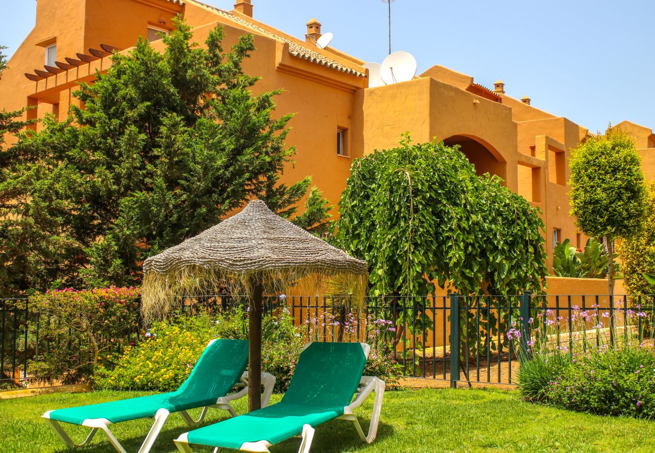 Apartamento en Marbella - Precioso apartamento de 2 dormitorios cerca del golf Los Lagos Elviria