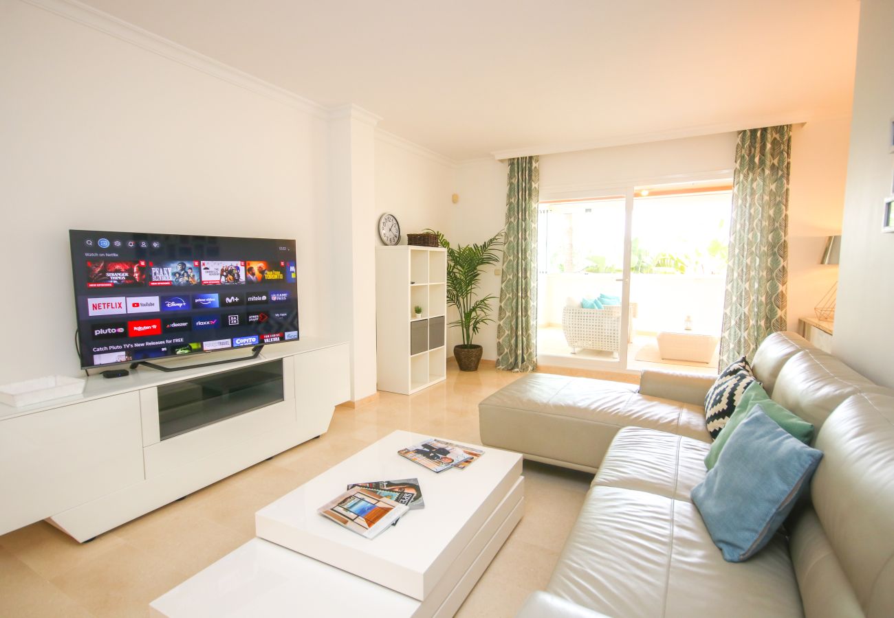 Apartamento en Marbella - Precioso apartamento de 2 dormitorios cerca del golf Los Lagos Elviria