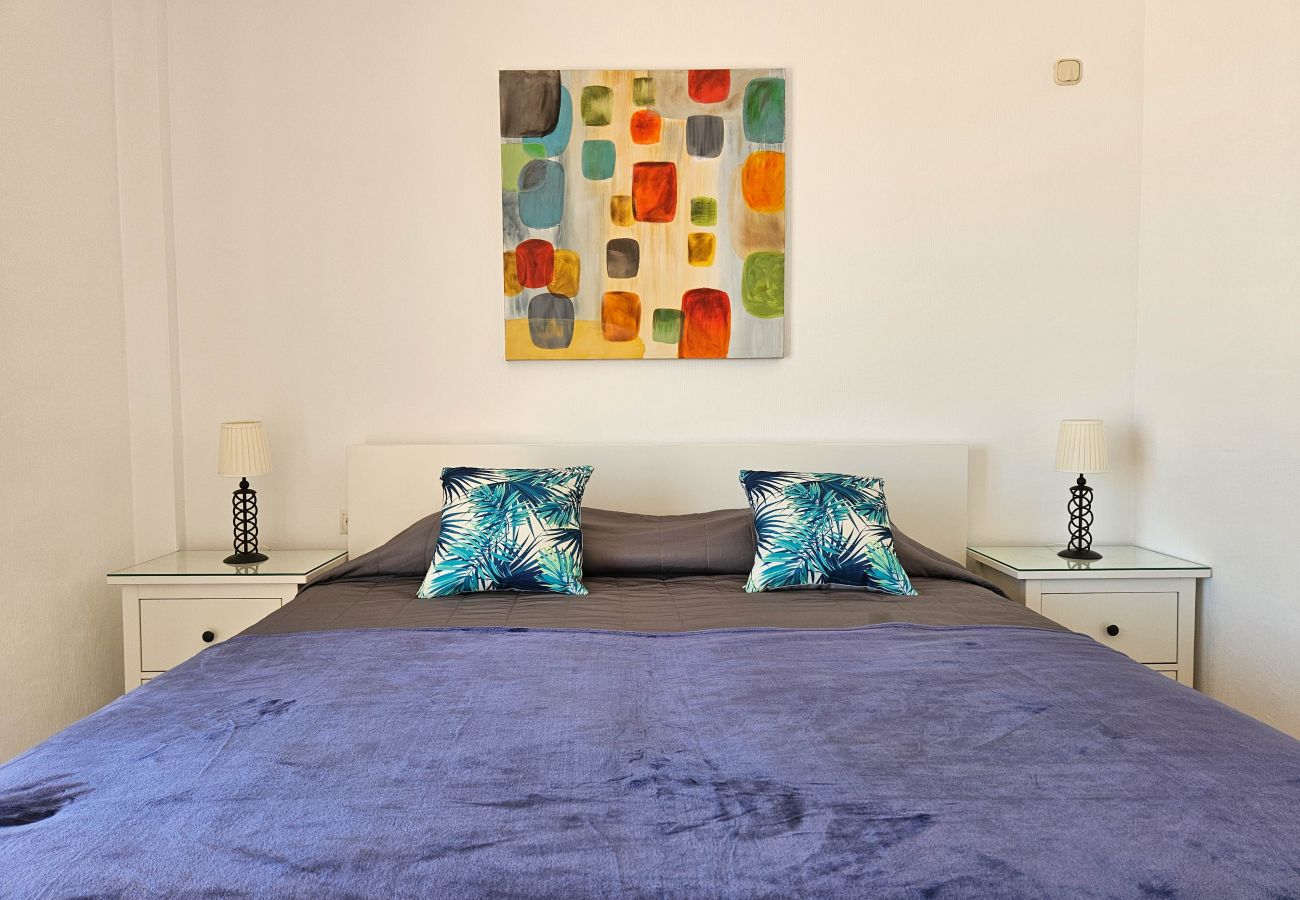 Apartamento en Mijas Costa - Apartamento de dos dormitorios frente al mar, vistas panorámicas al mar